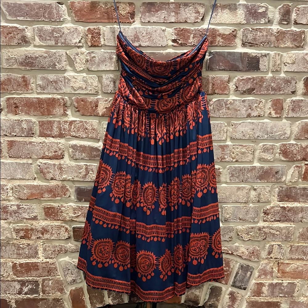 Elegant Blue and Orange Patterned Dress
